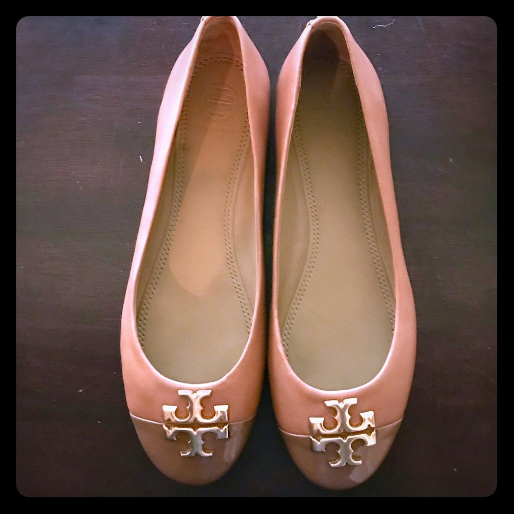 Cap-toe Tory Burch flats